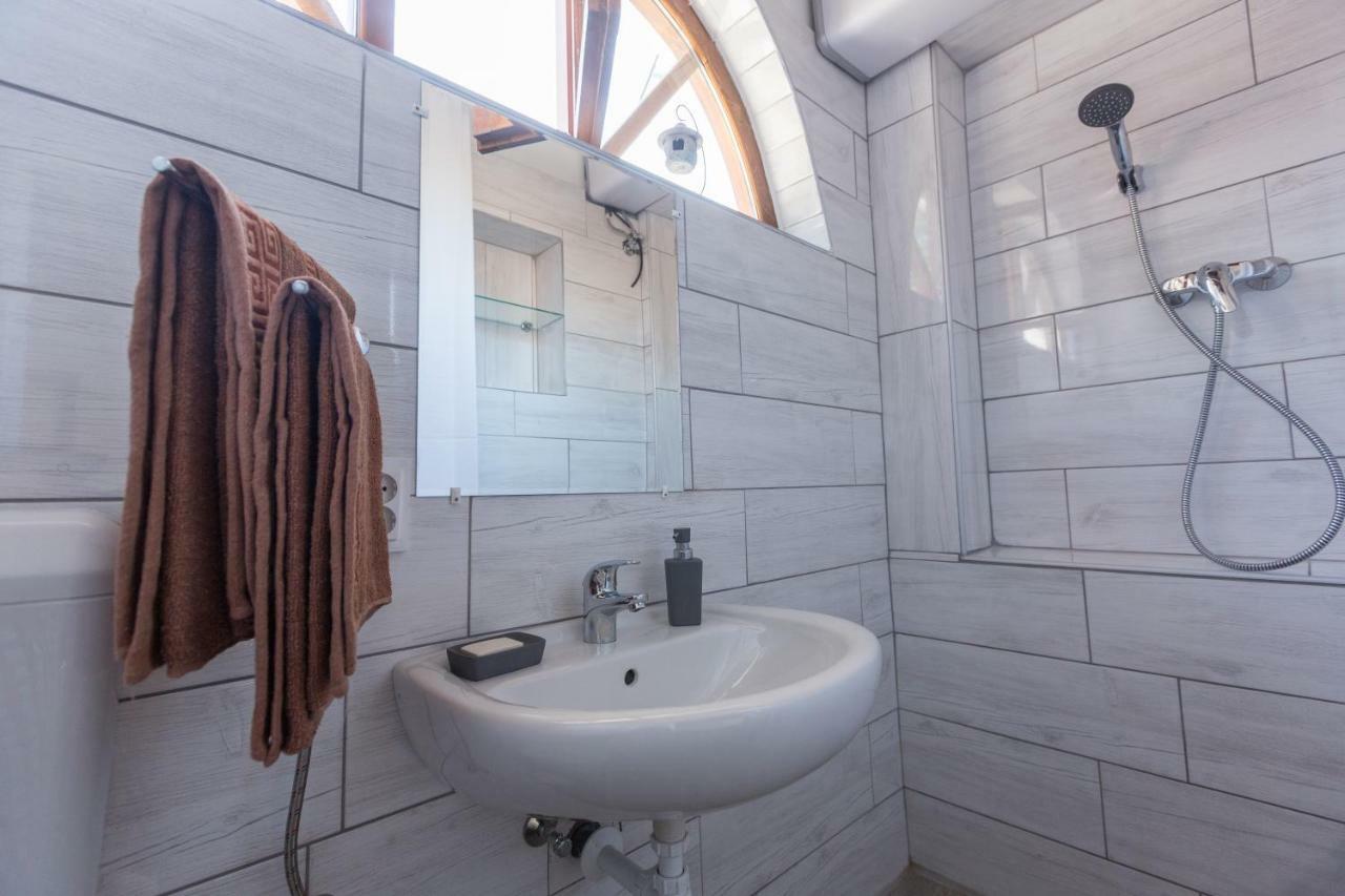 Hotel Gadoros Vendeghaz Egerszalók Zewnętrze zdjęcie