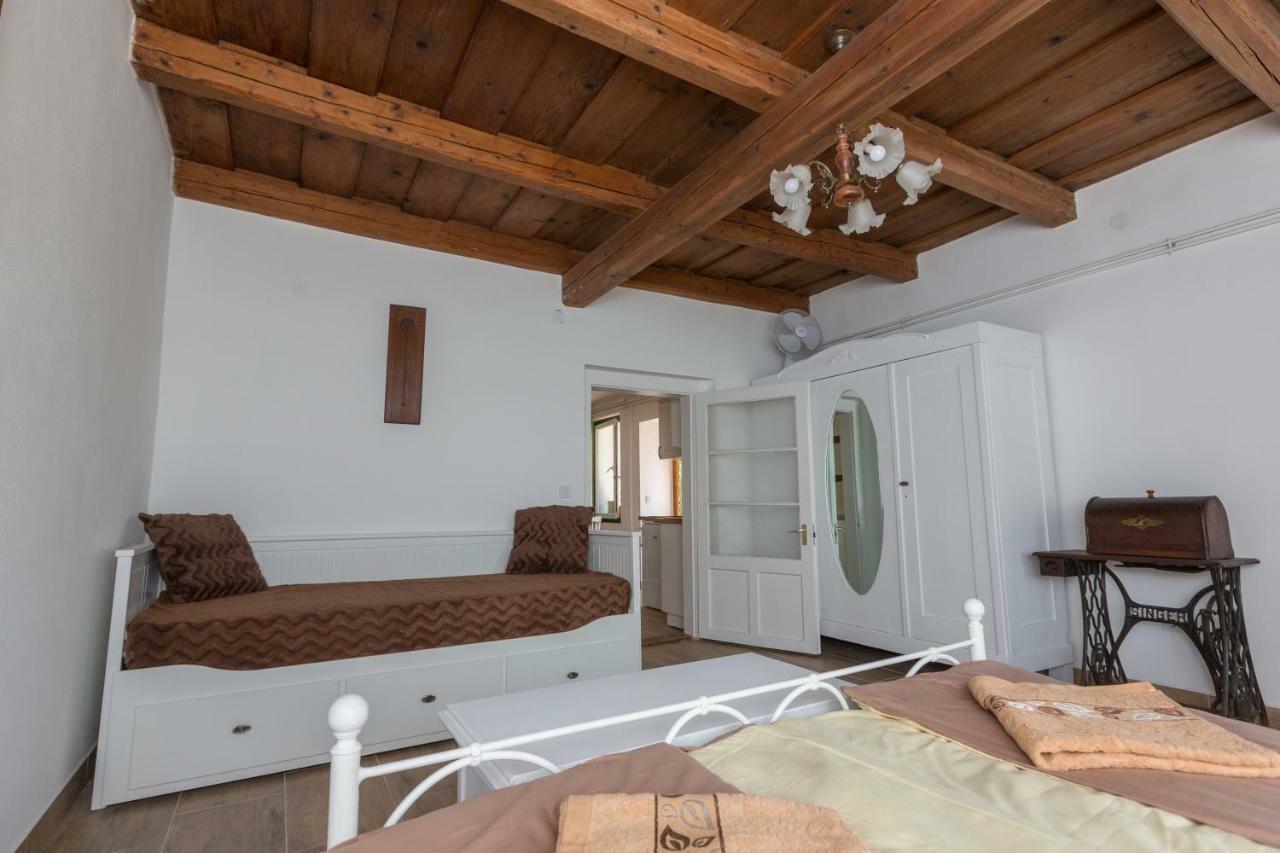 Hotel Gadoros Vendeghaz Egerszalók Zewnętrze zdjęcie